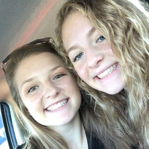 Meet your Posher, Calista